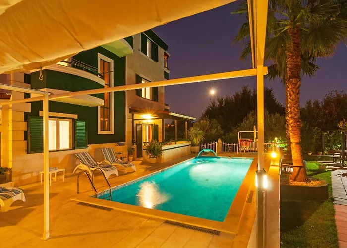 Сasa de vacaciones Awesome In With Sauna