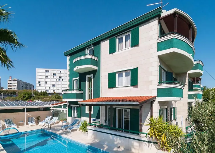 Awesome In With Sauna Сasa de vacaciones