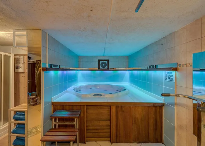 Awesome In With Sauna * Split