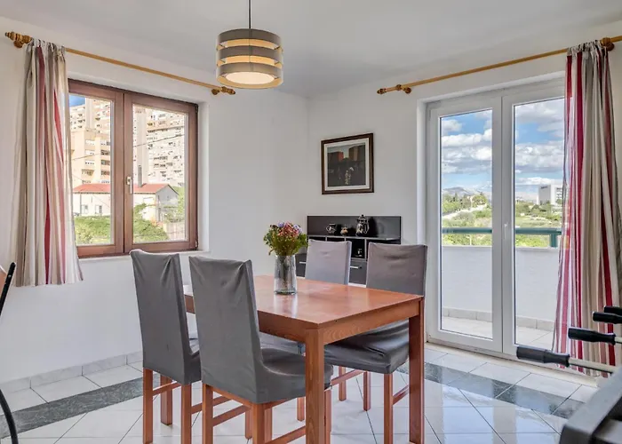 Awesome In With Sauna Сasa de vacaciones