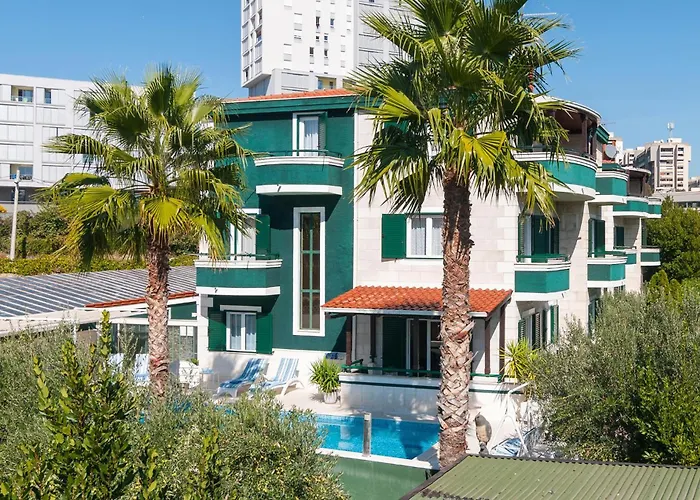 Сasa de vacaciones Awesome In With Sauna *